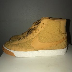 Women’s Nike Shoes